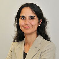 Niloufar Hoevels Niloufar Hoevels